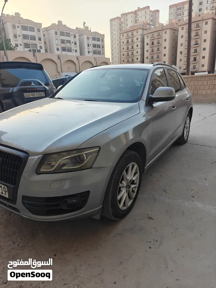 Audi Q5 2012 photo 2