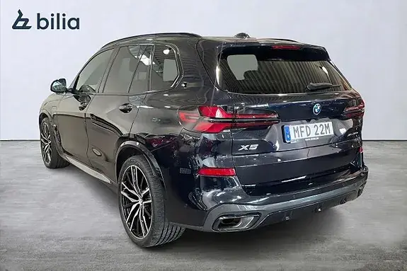 BMW X5 2025 photo 2