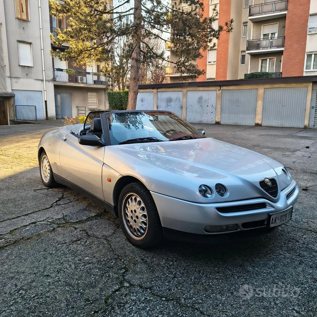 Alfa Romeo Gtv/Spider 1996 photo 4