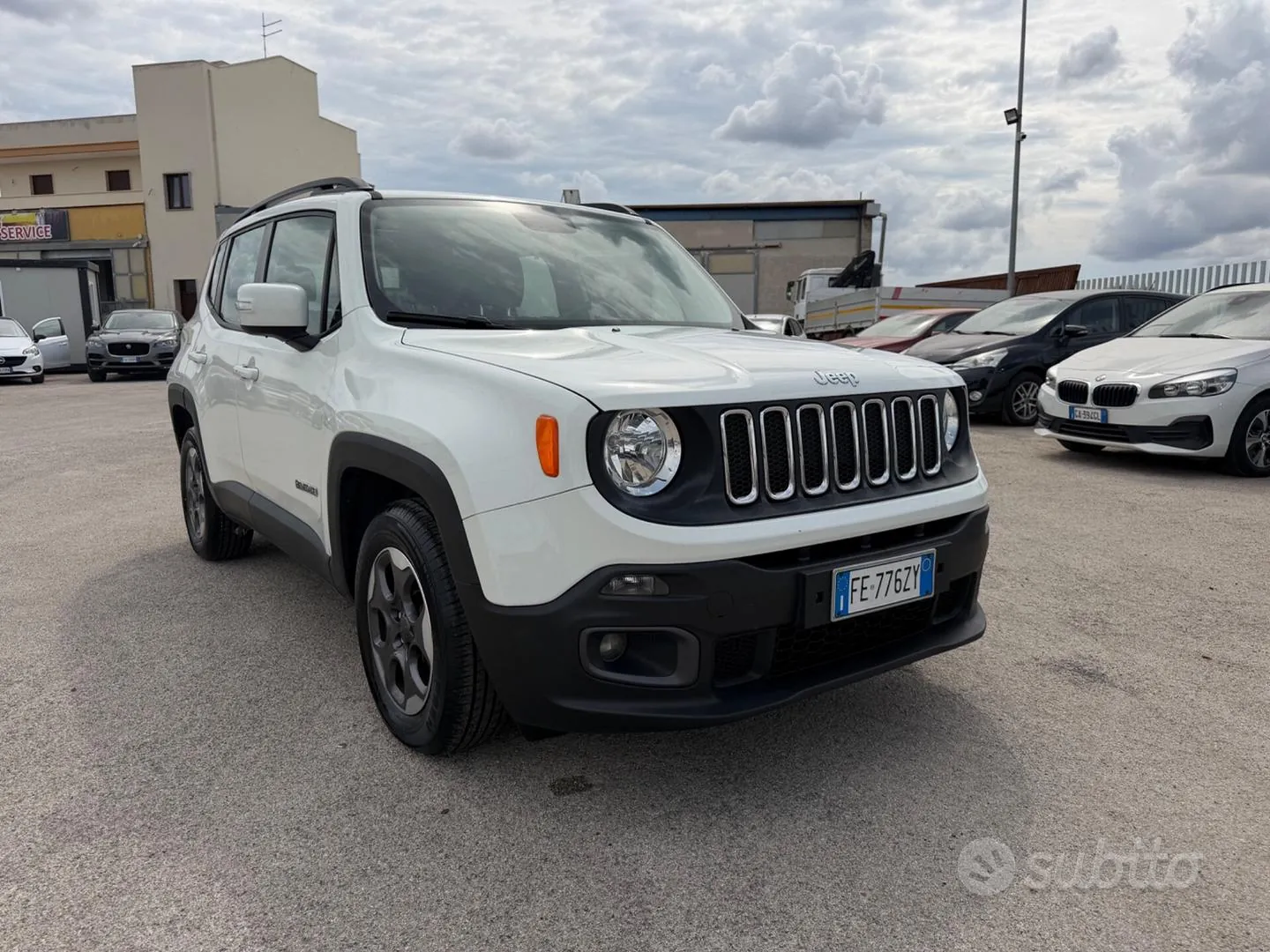 Jeep Renegade 2016 photo 2