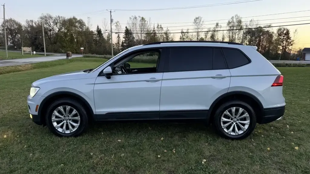 Volkswagen Tiguan 2018 photo 2