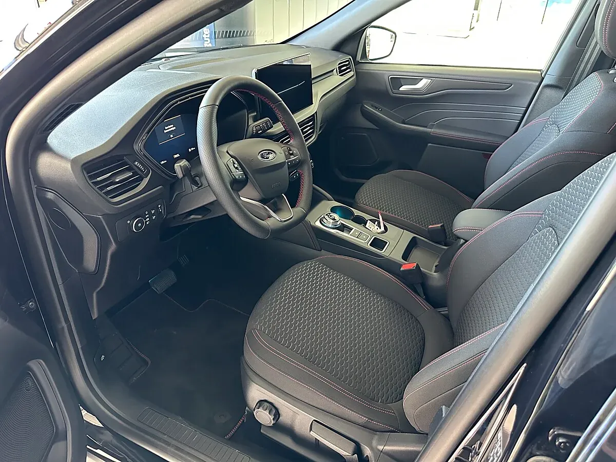Ford Kuga 2026 photo 3