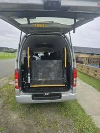 Toyota Hiace 2014 photo 4