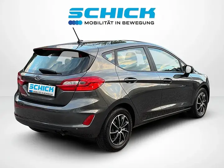 Ford Fiesta 2019 photo 2