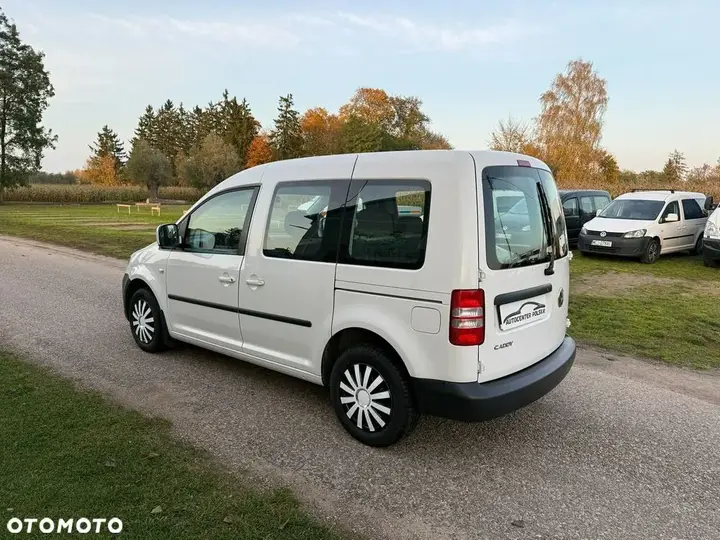 Volkswagen Caddy 2010 photo 3