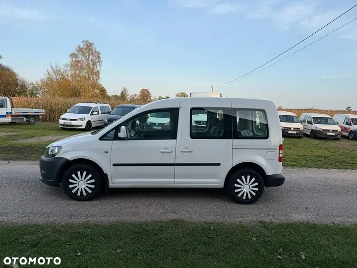 Volkswagen Caddy 2010 photo 2