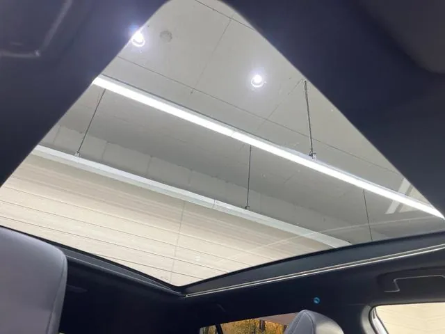 Toyota Corolla Cross 2025 photo 4