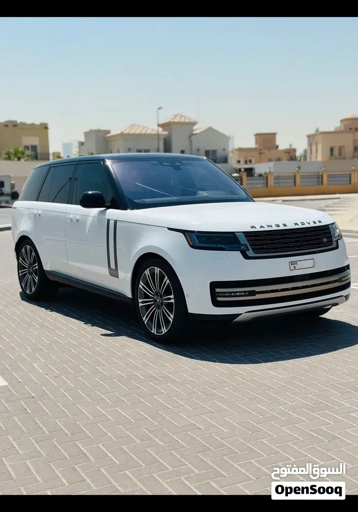 Land Rover Range Rover 2023 photo 3