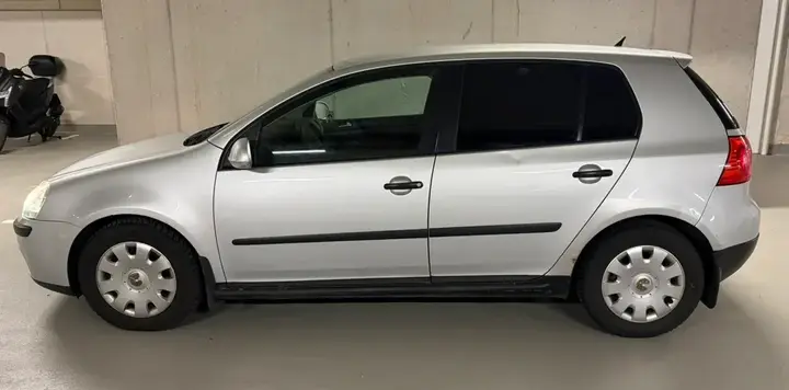 Volkswagen Golf 2005 photo 3