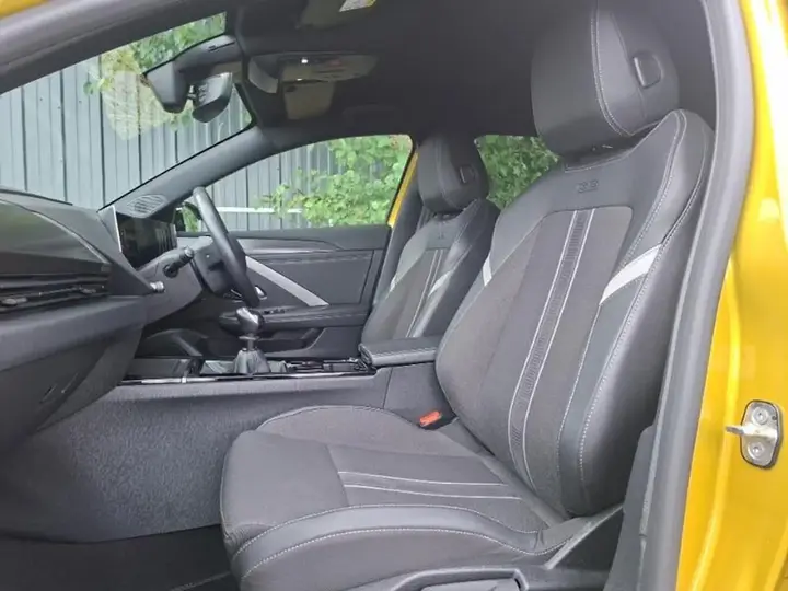 Vauxhall Astra 2023 photo 5