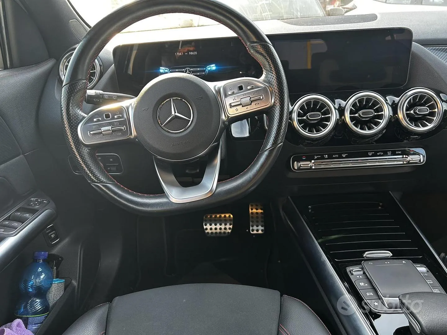 Mercedes-Benz Gla 2023 photo 2