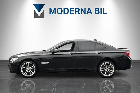 BMW 740D 2015 photo 2