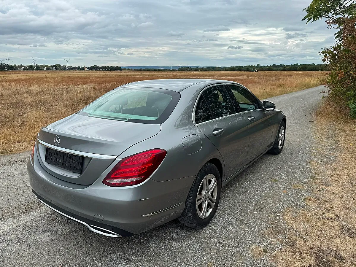 Mercedes-Benz C-Class 2015 photo 2