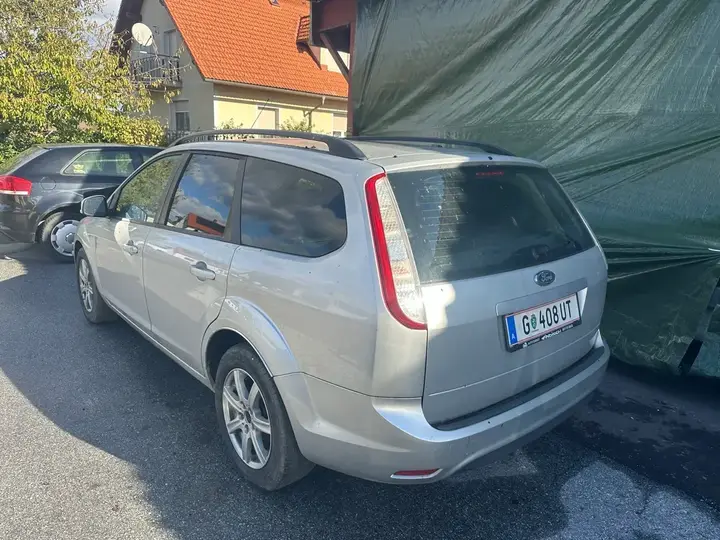 Ford Focus 2008 photo 2