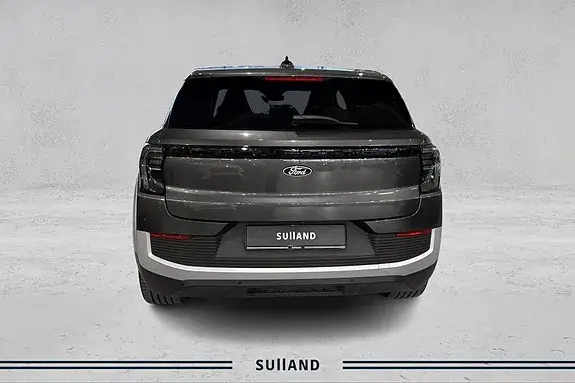 Ford Explorer 2026 photo 4