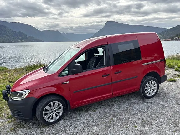 Volkswagen Caddy 2016 photo 2
