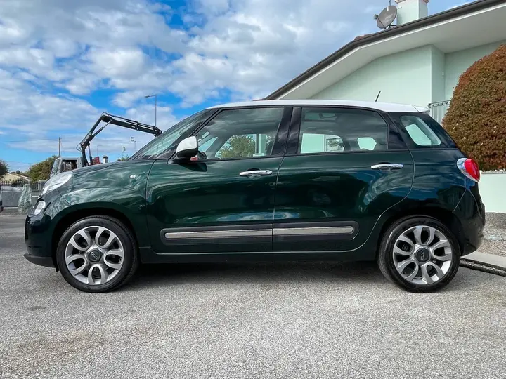 Fiat 500L 2016 photo 2