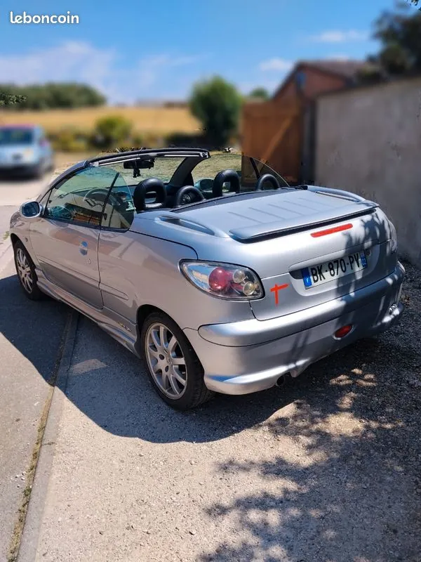 Peugeot 206 2001 photo 2