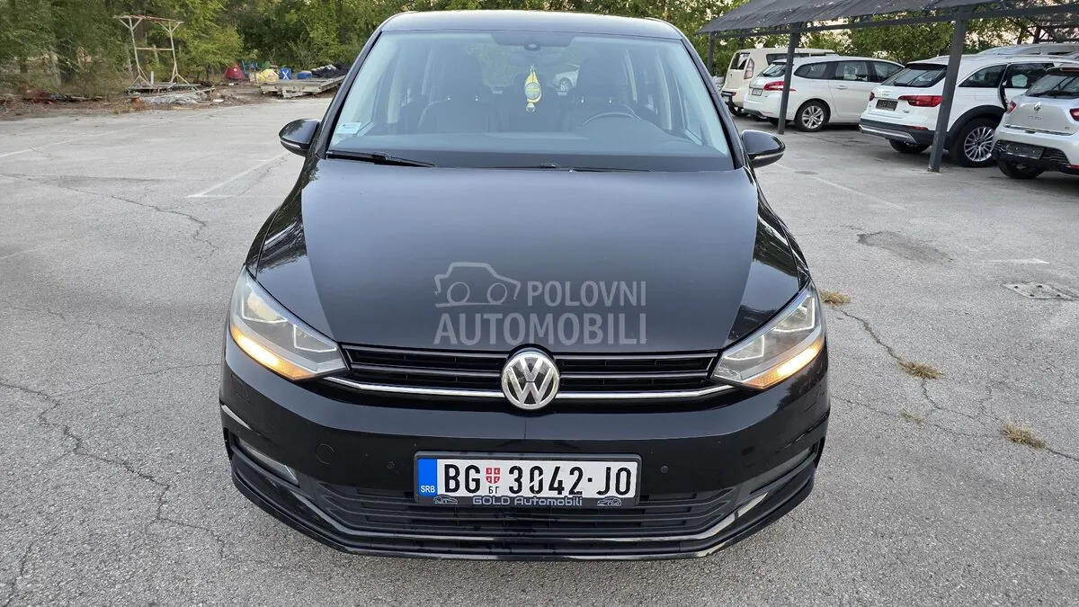 Volkswagen Touran 2017 photo 5