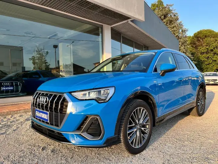 Audi Q3 2020 photo 2