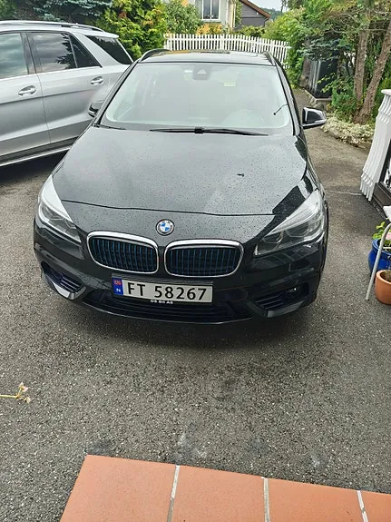 BMW 225Xe