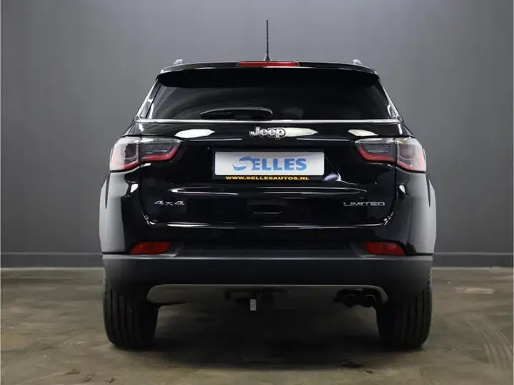 Jeep Compass 2018 photo 2