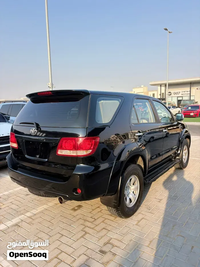 Toyota Fortuner 2006 photo 4