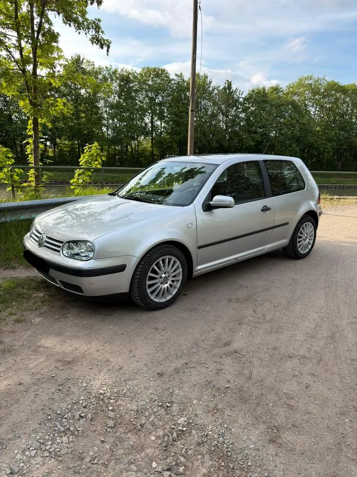 Volkswagen Golf 4