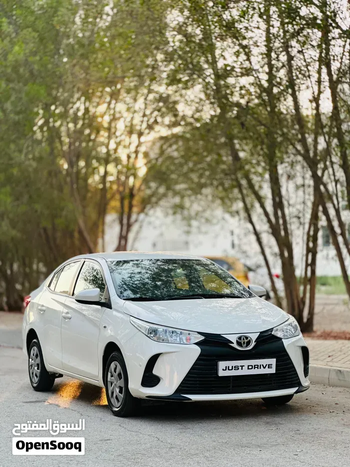 Toyota Yaris 2021 photo 2