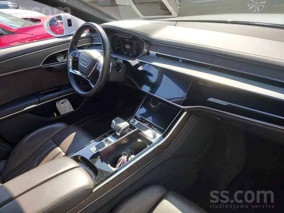 Audi A8 2023 photo 5