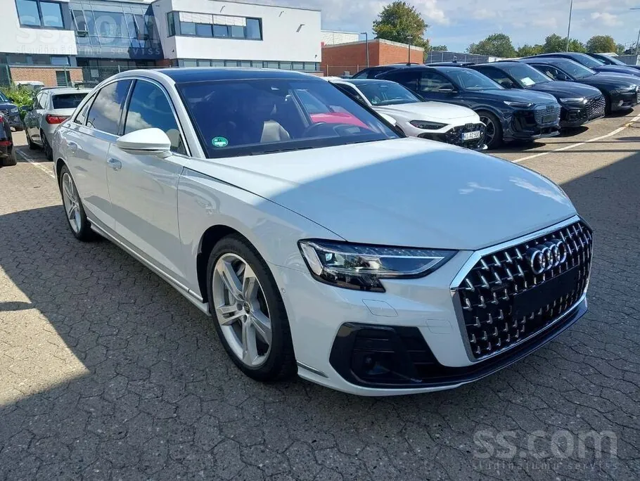 Audi A8 2023 photo 2
