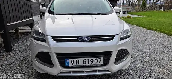 Ford Kuga 2014 photo 2
