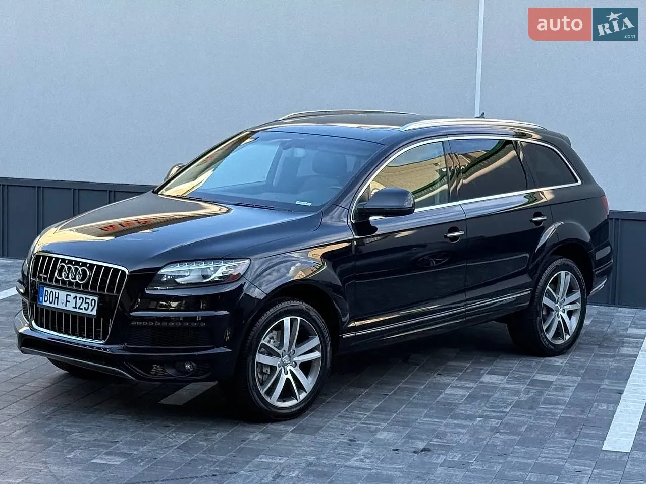 Audi Q7 2013 photo 4