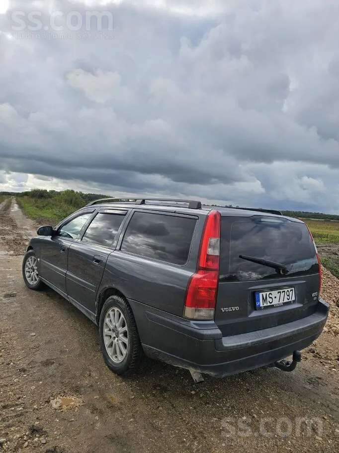 Volvo V70 2003 photo 4