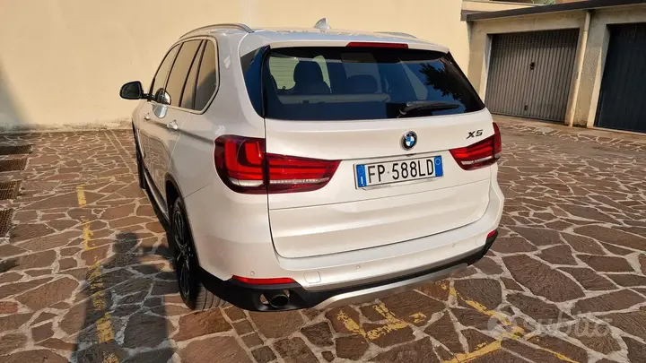 BMW X5 2018 photo 2