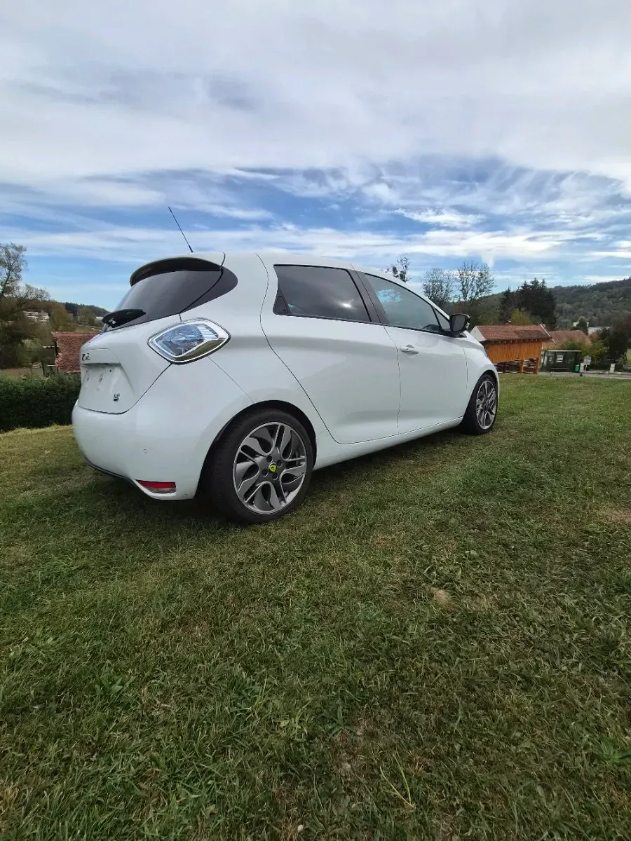 Renault Zoe 2014 photo 3