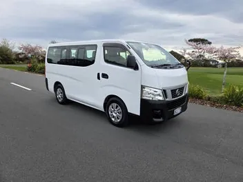 Nissan Nv350 2016 photo 2
