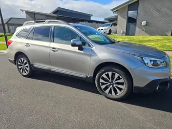 Subaru Outback 2016 photo 2