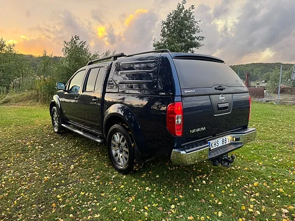 Nissan Navara 2012 photo 3