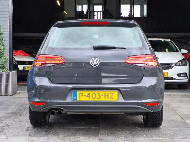 Volkswagen Golf 2013 photo 3