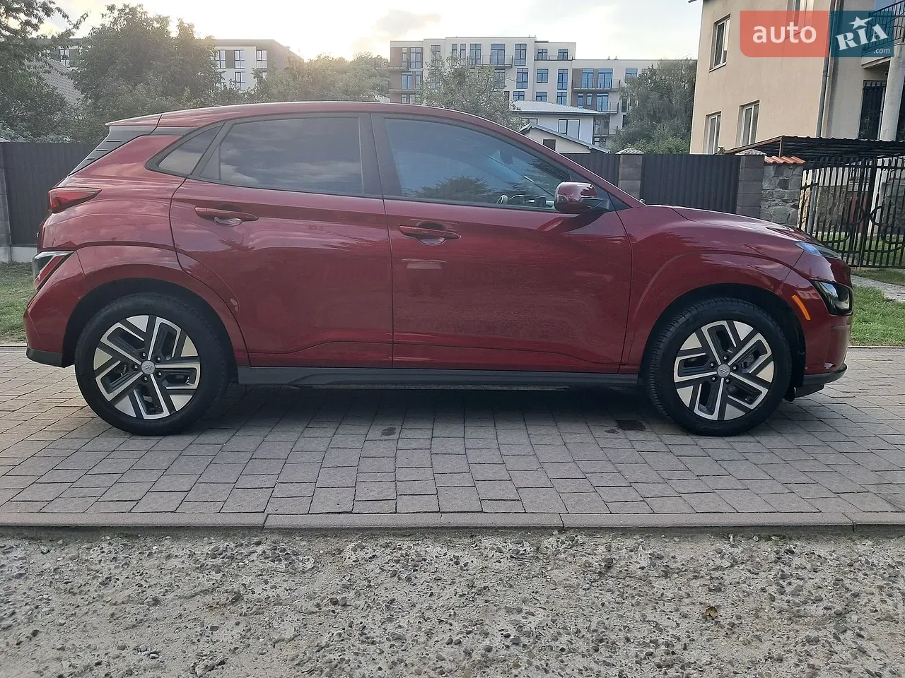 Hyundai Kona Electric 2023 photo 4