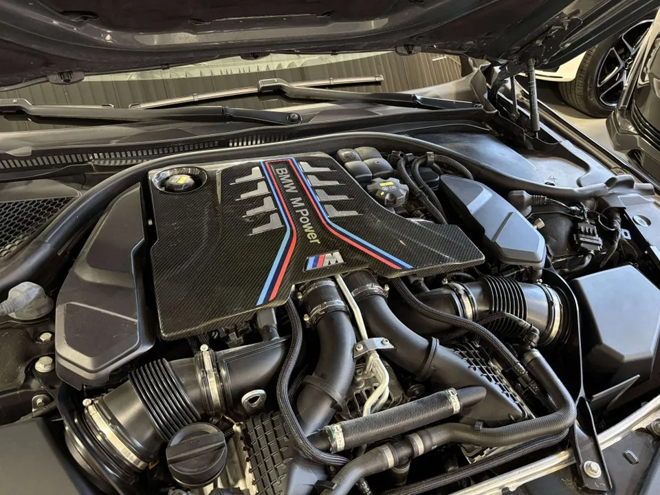 BMW M8 2020 photo 4