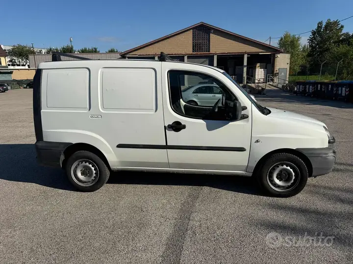 Fiat Doblò 2003 photo 4