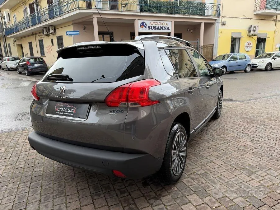 Peugeot 2008 2016 photo 5