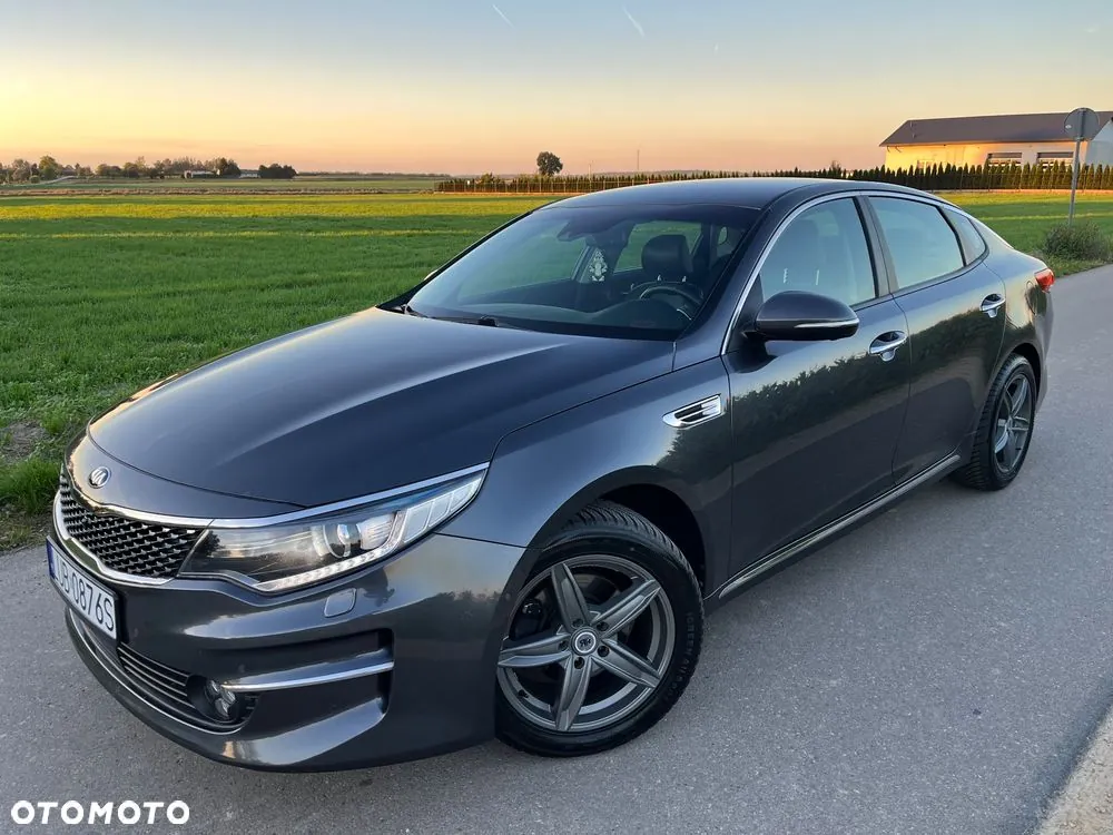Kia Optima 2015 photo 5