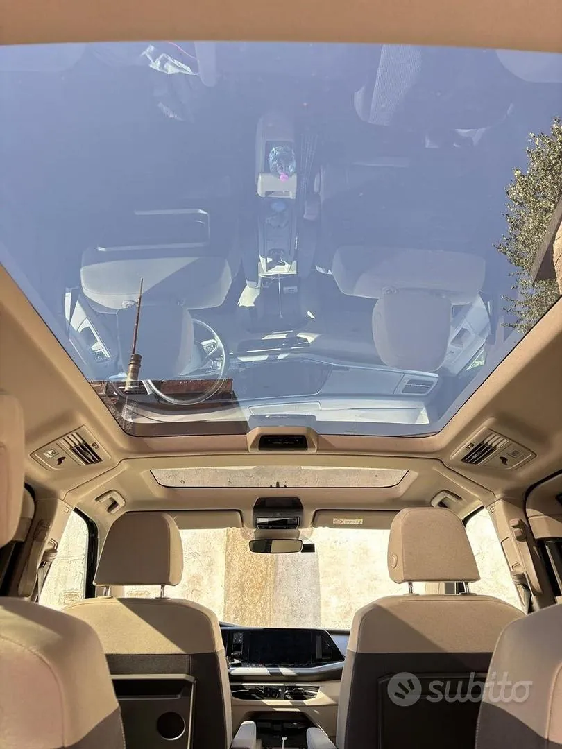 Volkswagen Multivan 2024 photo 5