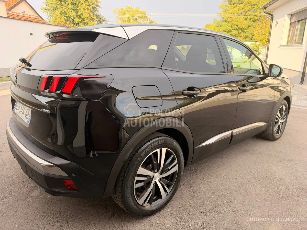 Peugeot 3008 2017 photo 2