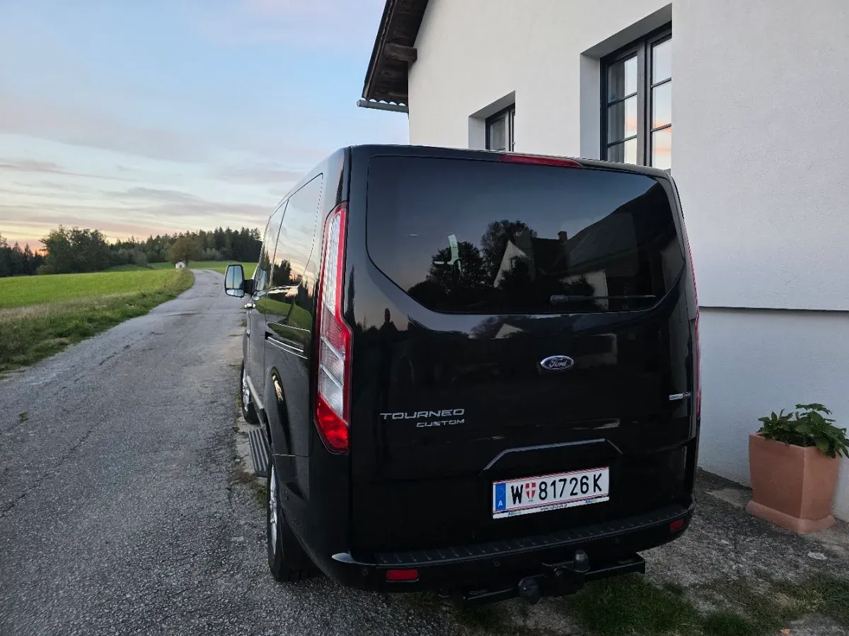 Ford Tourneo 2021 photo 3