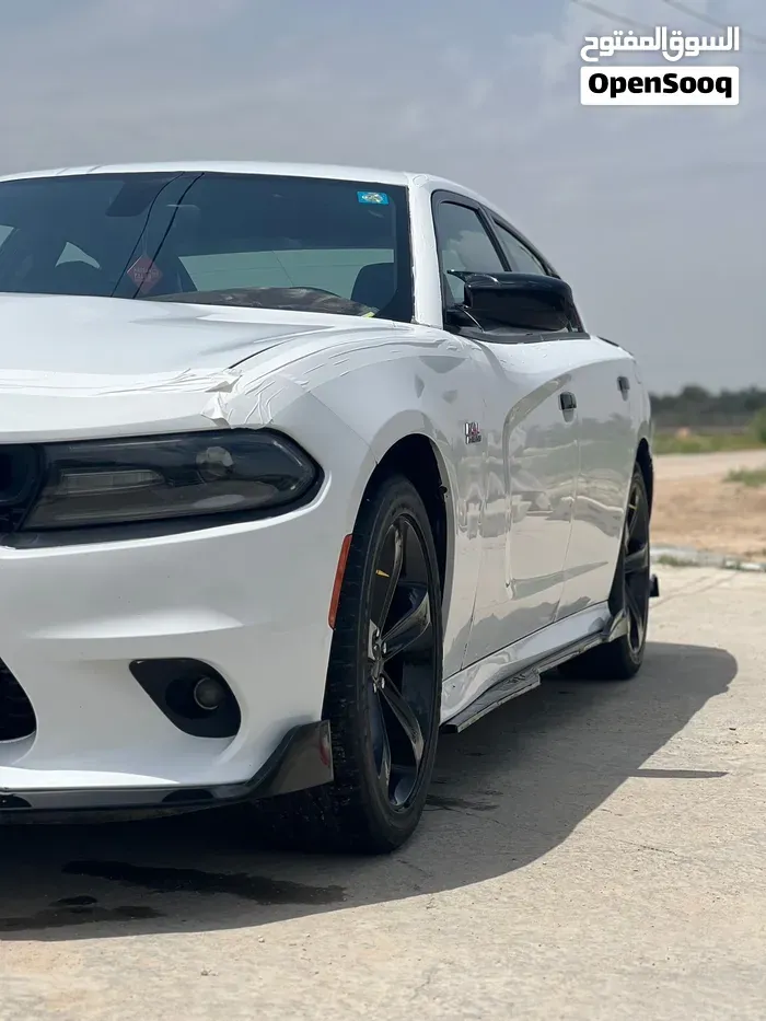 Dodge Charger 2017 photo 2