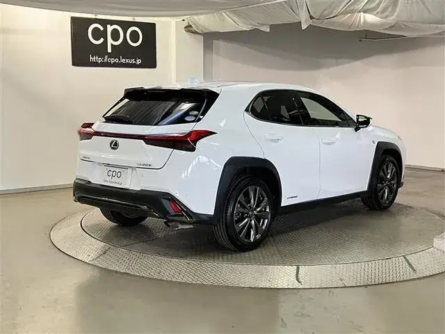 Lexus Ux 2020 photo 2
